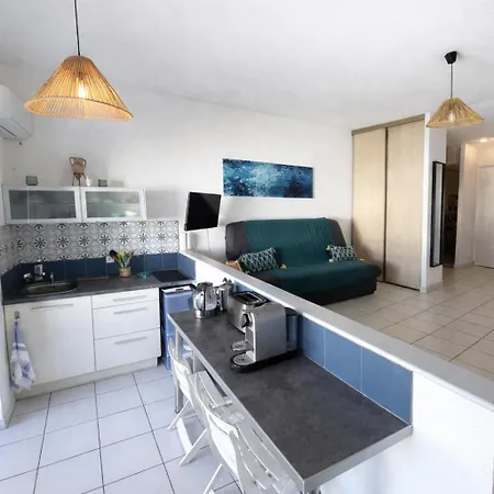 Moderne - Accès Privée Et Piscine Appartement *