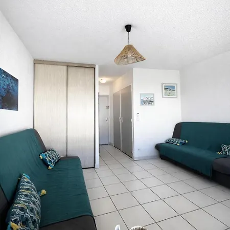 Moderne - Accès Privée Et Piscine *